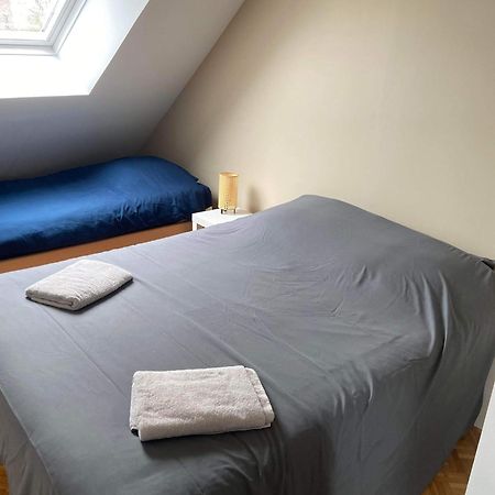 Anselme, F2 Duplex Avec Cour Commune Et Proche De La Mer ,2 Ver-sur-Mer 외부 사진